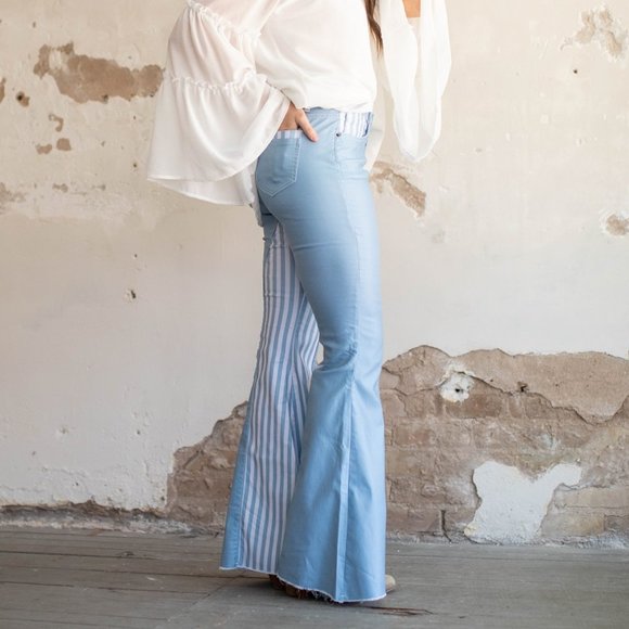 Light Wash Flares - Picture 2 of 4